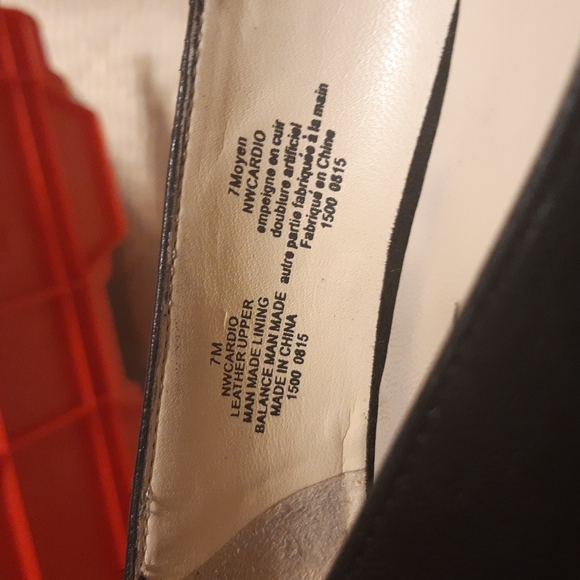 Nine West Classy Heels - Picture 4 of 4